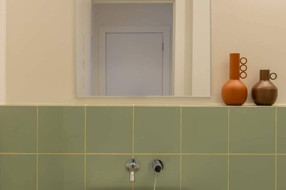 Casa Nido Diagonal - Privat Room for 4 in Barcelona Centre, Barcelona