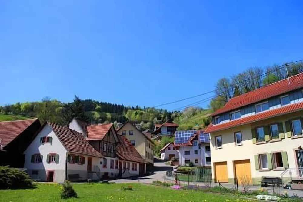 Ganze Wohnung, Ferienwohnung Am Rebberg - Ferienwohnung in Schuttertal, Mittlerer Schwarzwald