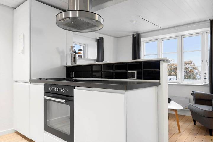 Sb105 Broager - Brunsnæs-Fjordvejen 34 B in Brunsnæs, Broager