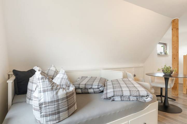 Ganze Wohnung, Apartment 'Fewo Drei Gleichen Nr 1' mit WLAN in Wandersleben, Drei Gleichen