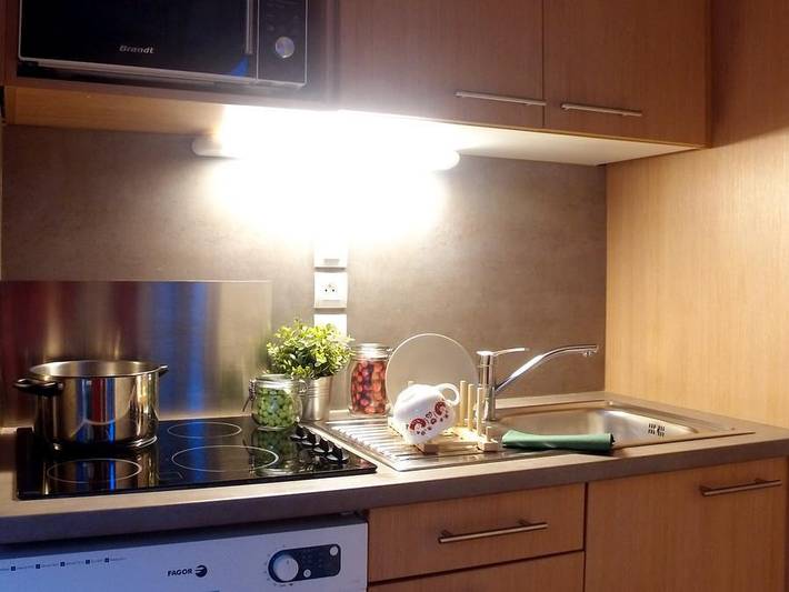Camping pour 3 personnes, avec terrasse ainsi que bassin pour enfant et sauna en Haute-Savoie - 4
