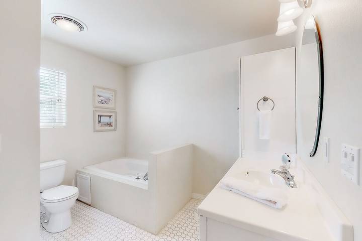 Vacation rental for 10 people, with balcony, with pets in St. George Island