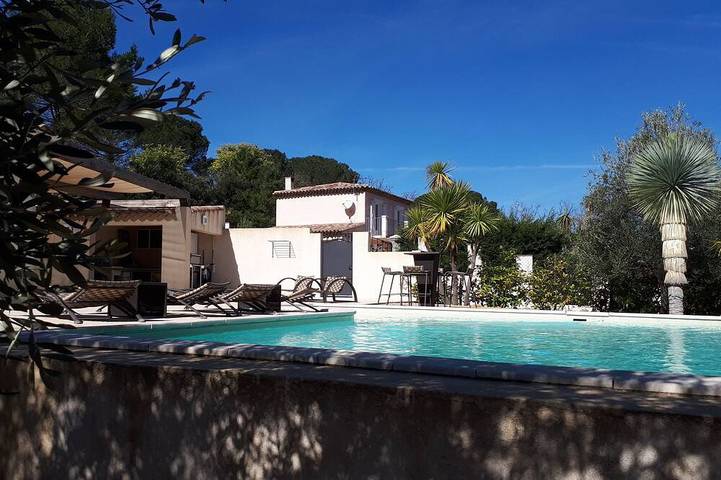 Villa pour 6 personnes, avec terrasse et jardin à Vidauban