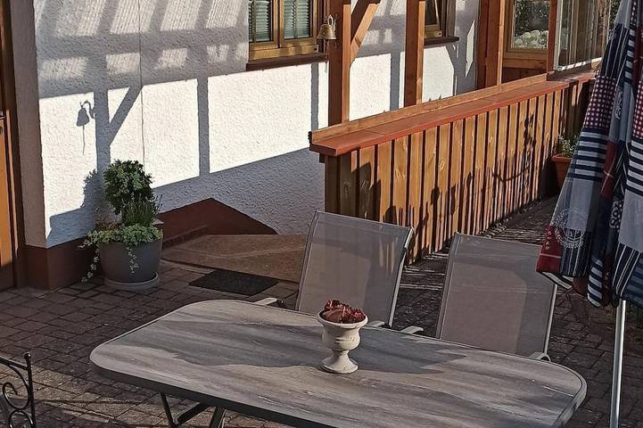 Ferienwohnung für 4 Personen, mit Garten in Hillesheim