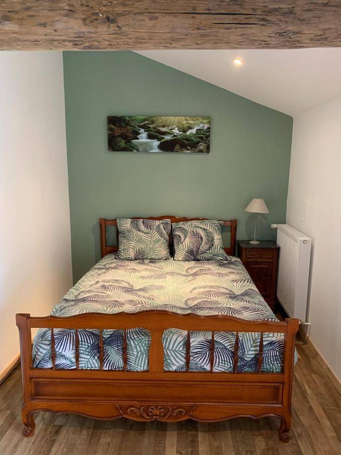 Appartement entier, Two-Bedroom Apartment in Oiron, Deux-Sèvres