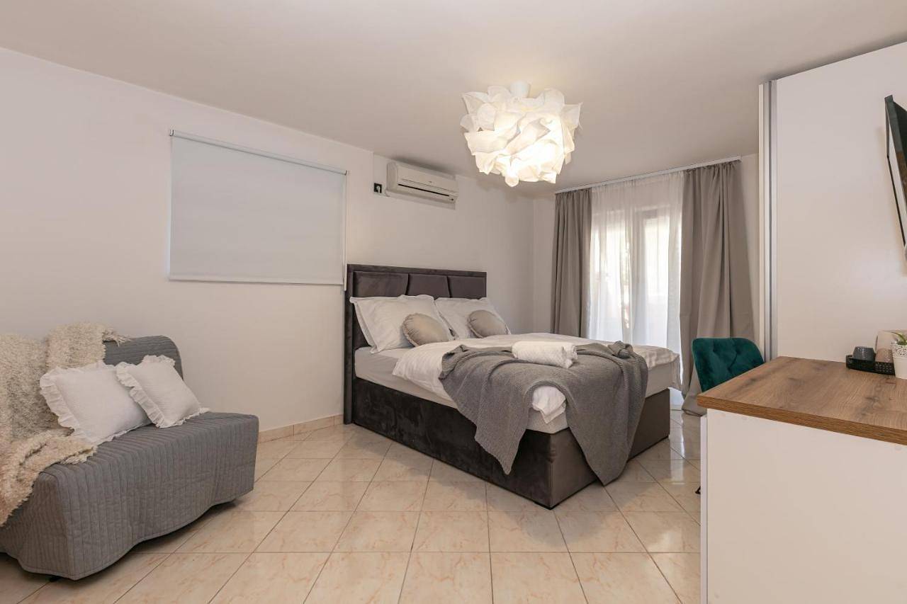 Pansion Gaspar in Biograd na Moru, Zadar