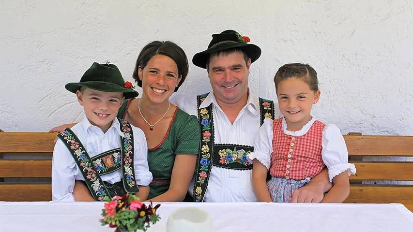 Ferienwohnung für 2 Personen, mit Balkon in Krün
