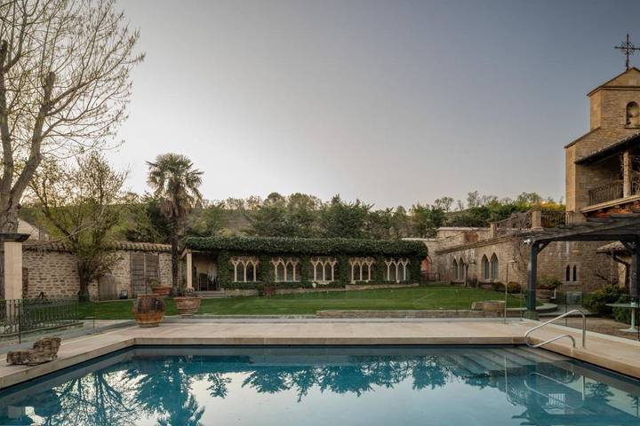 Chalet para 2 personas, con terraza además de jardín y piscina en Navarra - 4