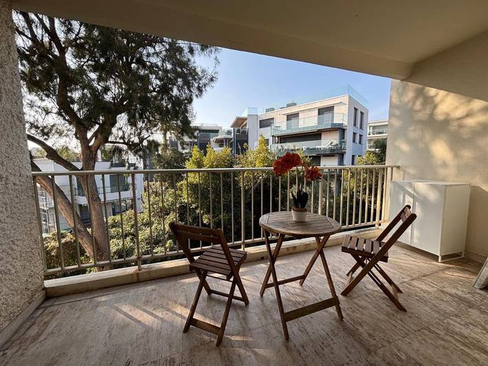 Gîte pour 2 personnes, avec balcon et vue dans Port Gallice