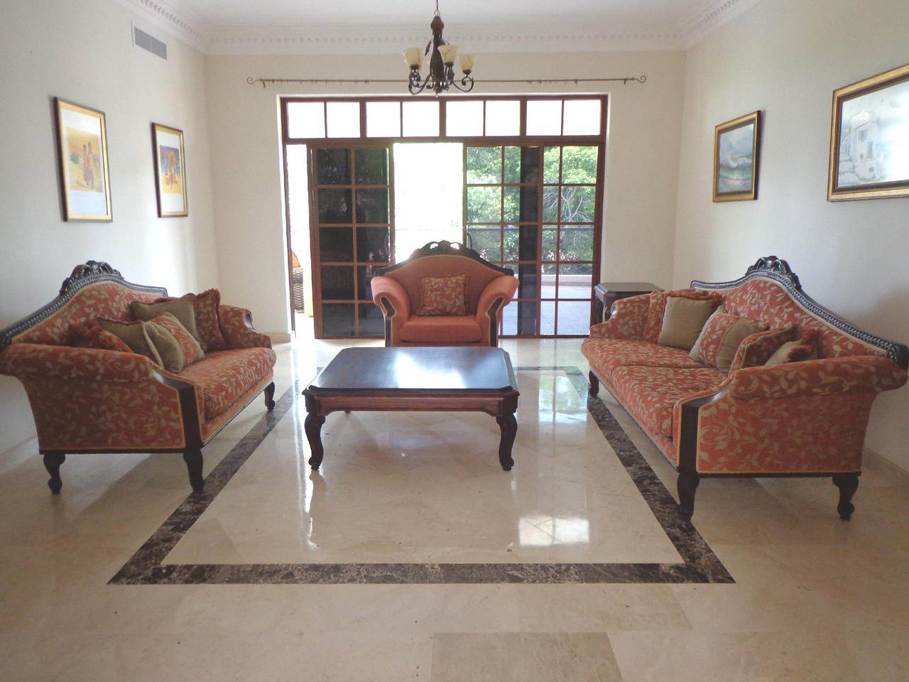 Holiday House in Juan Dolio with Private Parking in Juan Dolio, Guayacanes