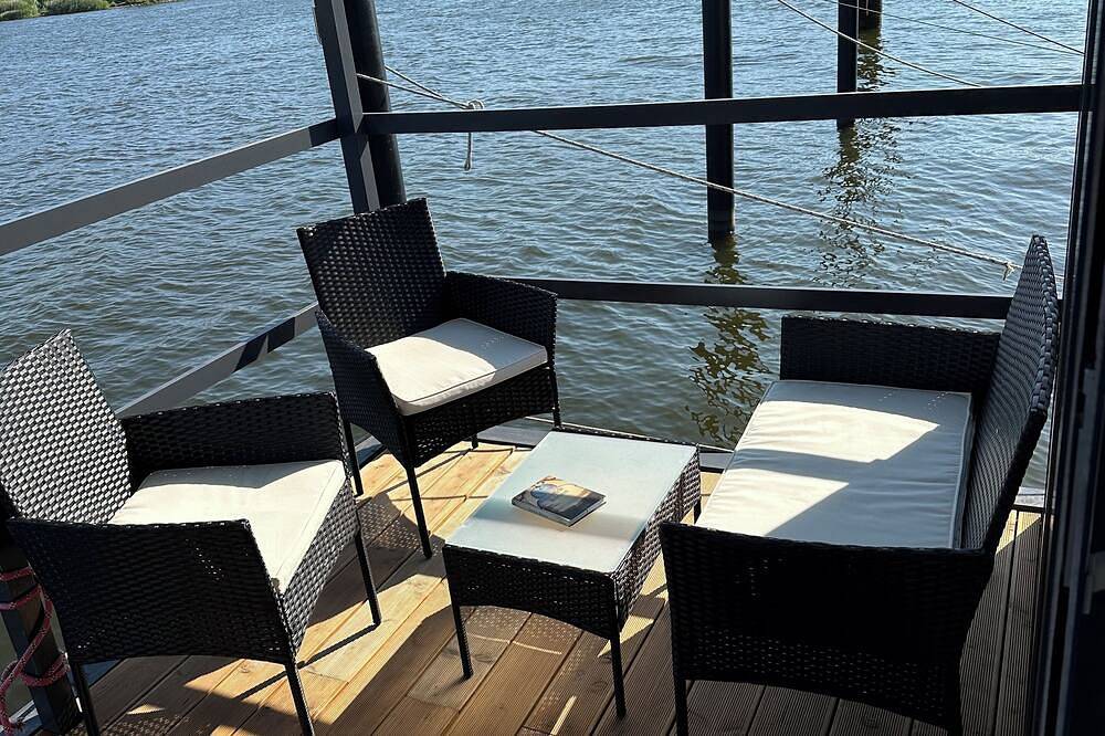 Premium Hausboot Trave Traum in Lübeck (Stadt), Lübeck