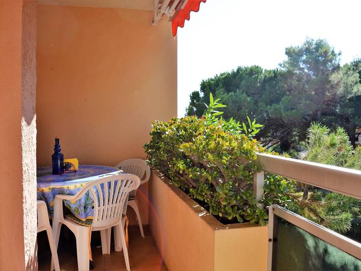 Gîte pour 4 personnes dans Plage La Favière - 2