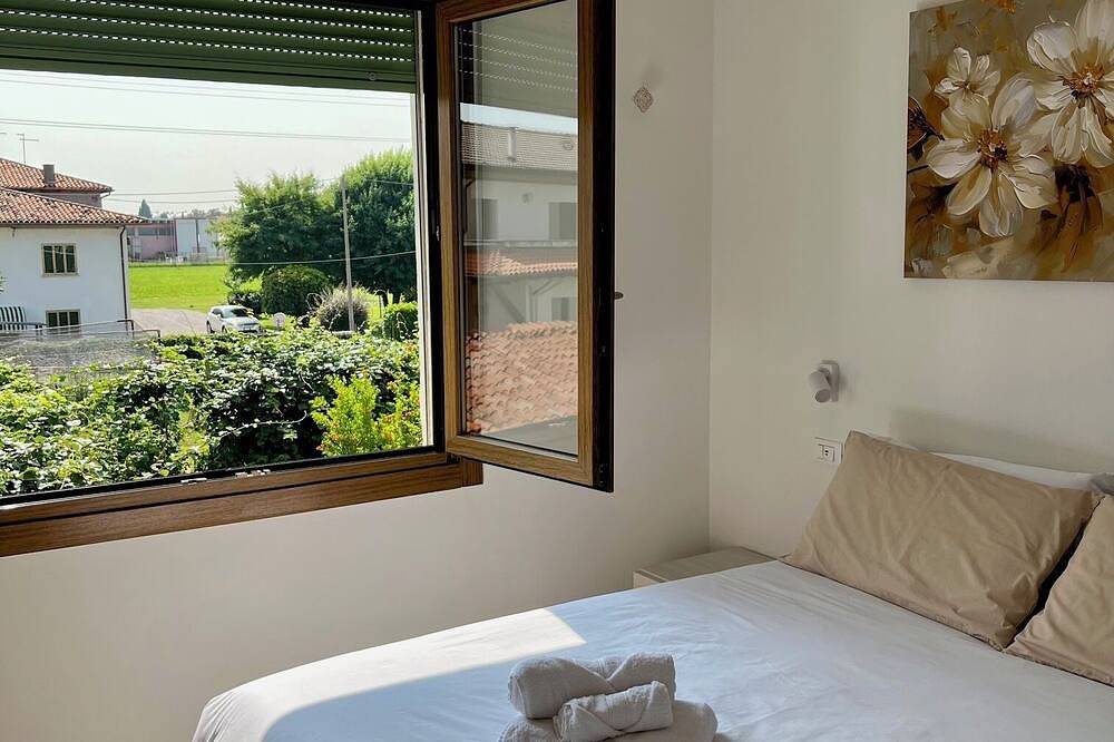 Cecia's House Modern Holiday Rental in Bassano del Grappa, Vicenza Province