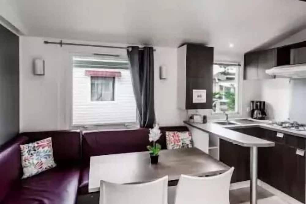 Mobile-home Rossignol 3 pièces 4 personnes in L'Aiguillon-la-Presqu'île, Vendée