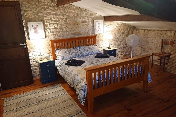 Gîte pour 4 personnes, avec terrasse et jardin à Saint-Sernin - 2