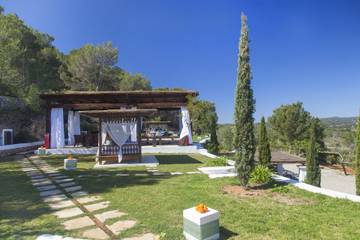 Villa in Santa Eulària des Riu, Ibiza Osten für 8 