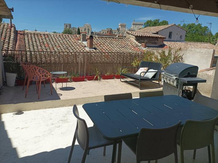 Villa pour 9 personnes, avec terrasse et vue, animaux acceptés à Avignon - 2