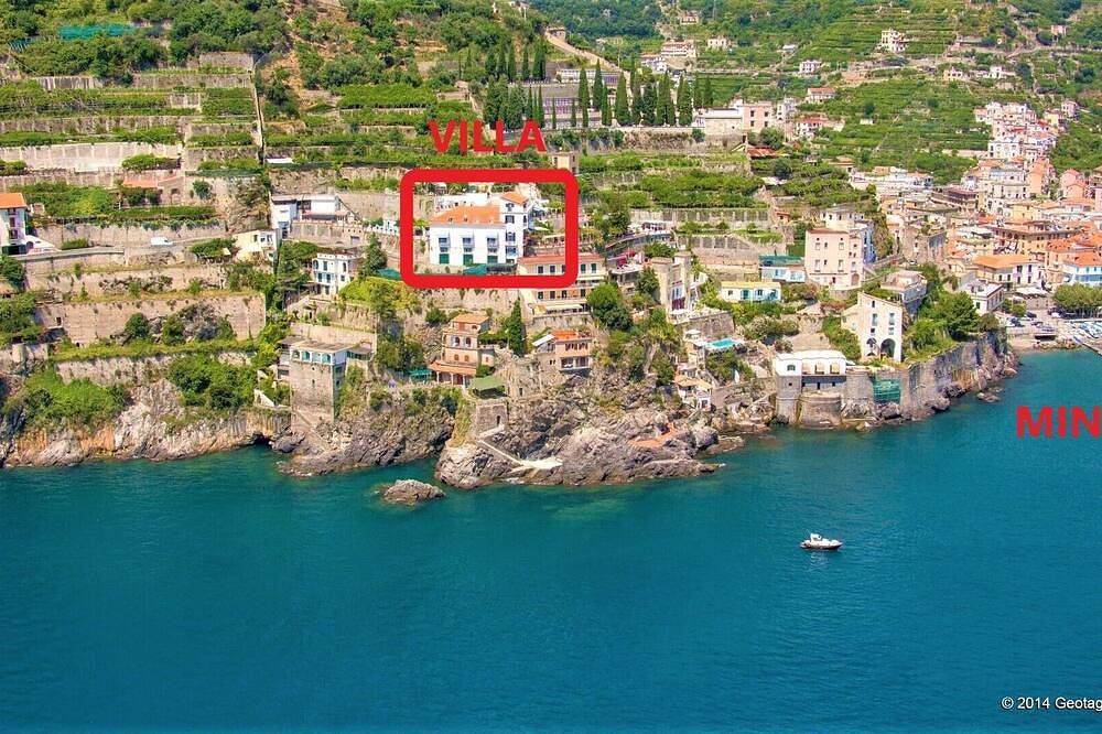 Multy-Storey Villa 🏡 Sea Access 🏖️ Jacuzzi ❤️ Sauna ❤️ Parking 🅿️ Solarium 🌞 in Amalfi Coast