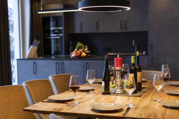 Ferienhaus für 26 Personen, mit Balkon und Sauna