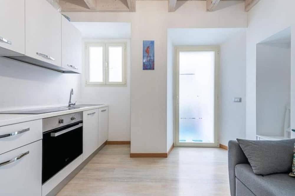 Entire apartment, Apartments La perla - Apartment with Balcony in Carloforte, Carbonia-Iglesias Province