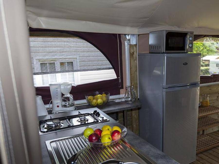 Camping Moulin de David - Safarizelt 5 personen - Lodge Niagara 40m² mit Bad (Samstag bis Samstag) in Gaugeac, Périgord Pourpre