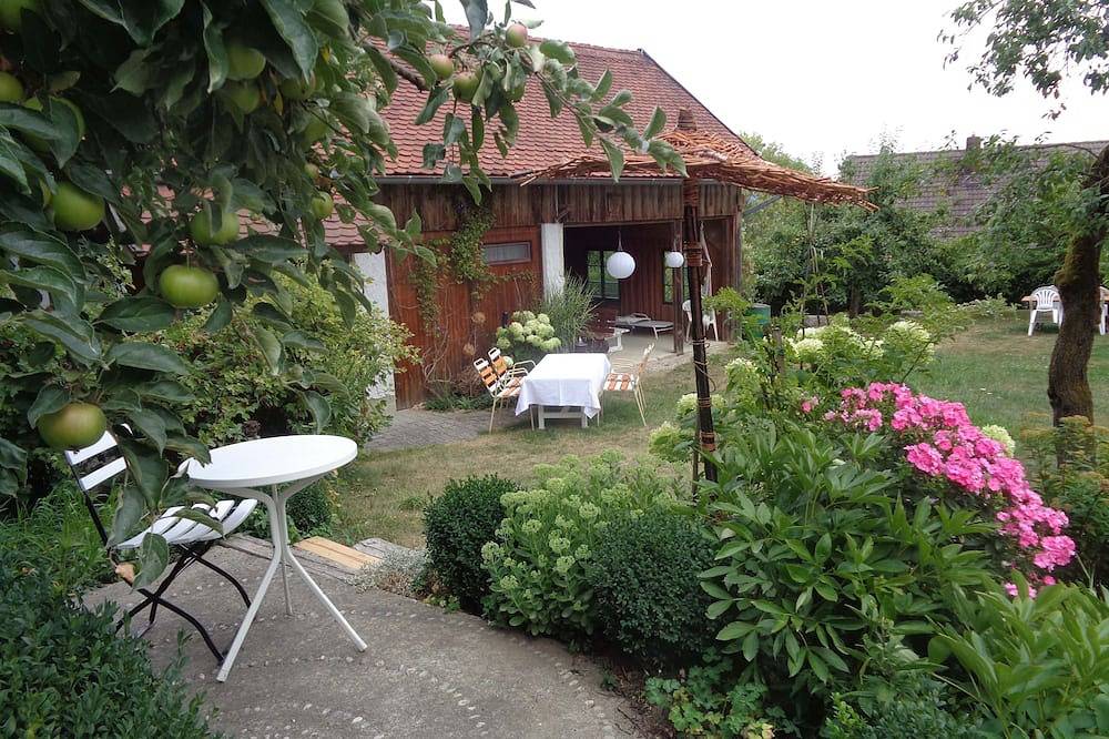 Ganze Wohnung, Idyllisch gelegene Fewo (44qm) im Eg mit 2 Schlafzimmern in Thanstein, Naturpark Oberpfälzer Wald