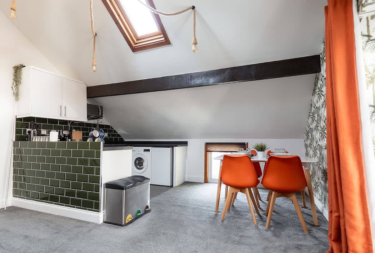 Geheel appartement, Apple Store Cottage | Hot Tub & Garden Escape in Conwy en omgeving
