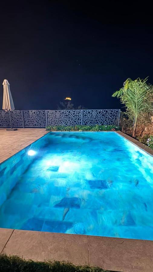 Location de vacances pour 6 personnes, avec vue ainsi que jardin et piscine à Vallecalle - 4