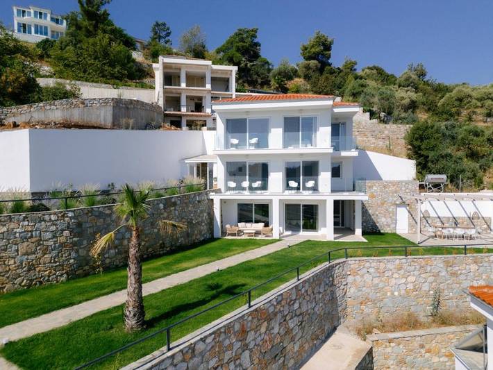 Ferienhaus für 8 Personen, mit Ausblick und Pool sowie Garten auf Thassos - 2