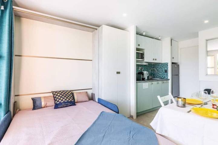 Gîte pour 4 personnes, avec jardin ainsi que piscine et jacuzzi dans Golf De Cap Esterel - 2