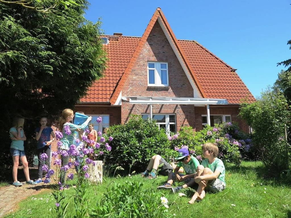 Ferienhaus mit 4 Schlafzimmer in Spieka-Neufeld, Nordholz