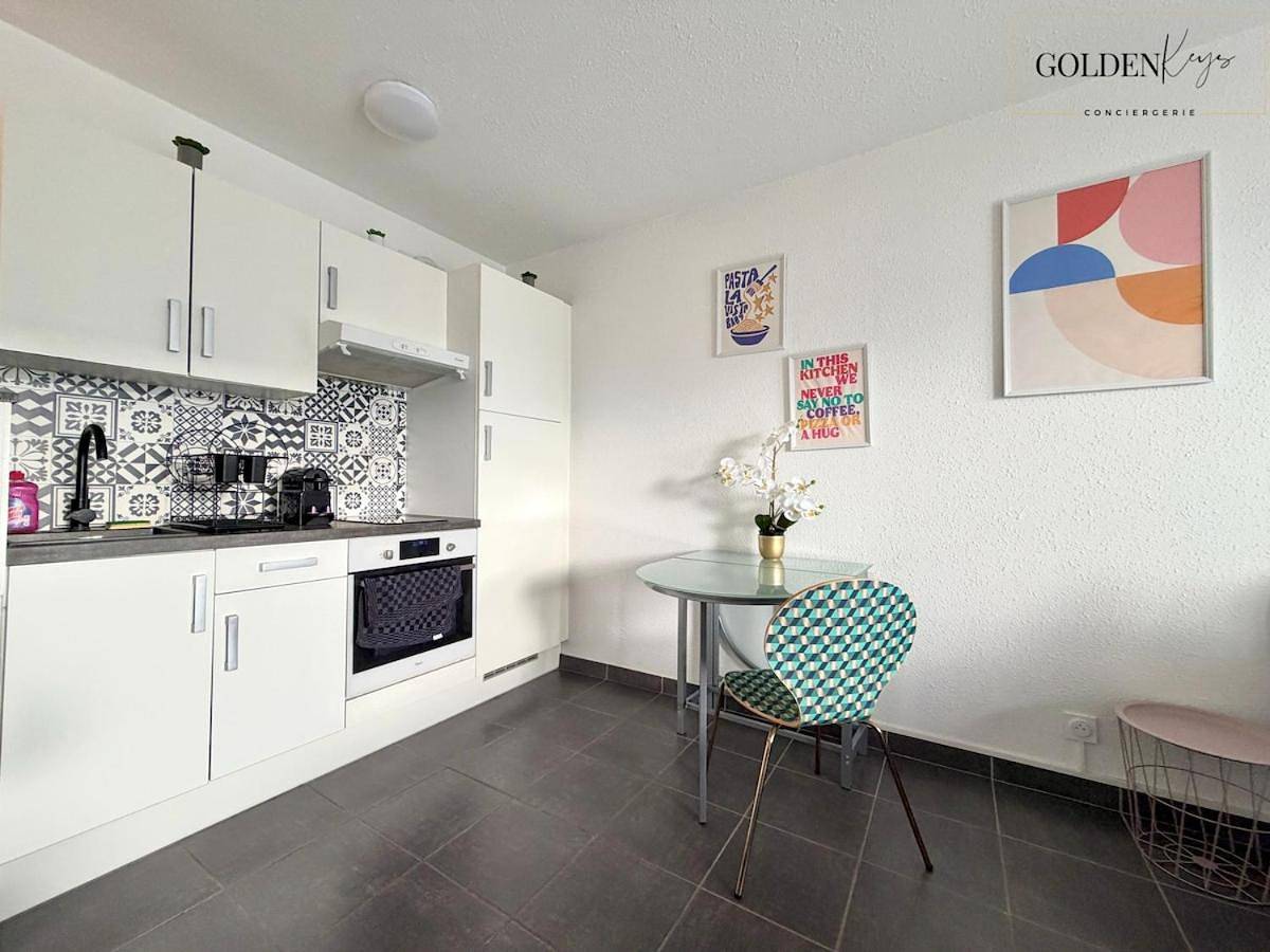 Appartement entier, Le Frontalier Ii - Cocon Urbain in Saint-Julien-en-Genevois, Région de Saint-Julien-en-Genevois