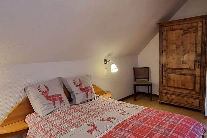 Gîte pour 6 personnes, avec piscine ainsi que jacuzzi et terrasse à Natzwiller - 4