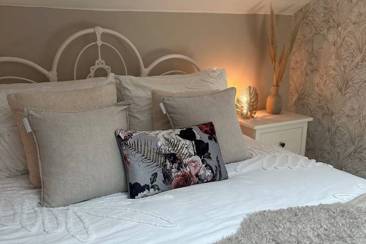 Gîte pour 4 personnes, avec piscine et jardin à Margueron - 4