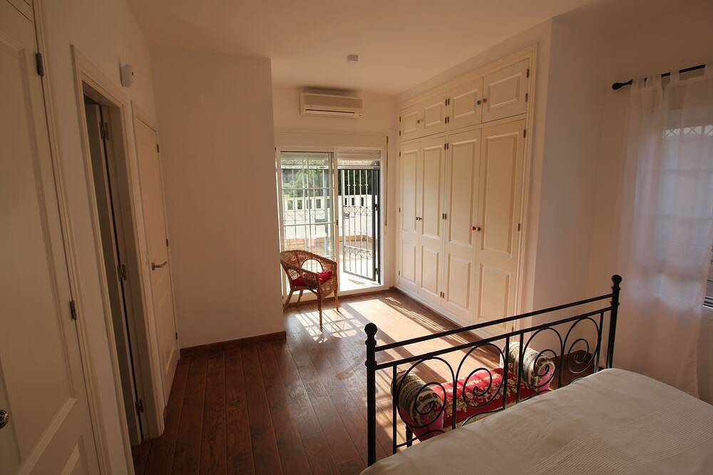 Luxus Villa in El Portil, Costa de La Luz, mit Pool, 900 m zum Strand in Playa Nueva Umbría, El Portil