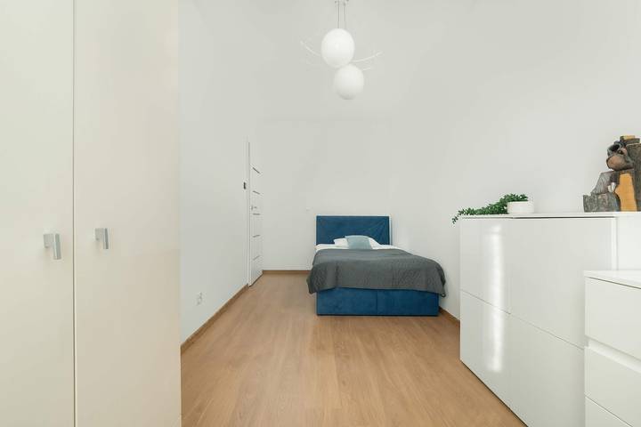 Ganze Wohnung, Spacious Apartment | Three Bedrooms | Smart Tv in Łódź, Region Lodz