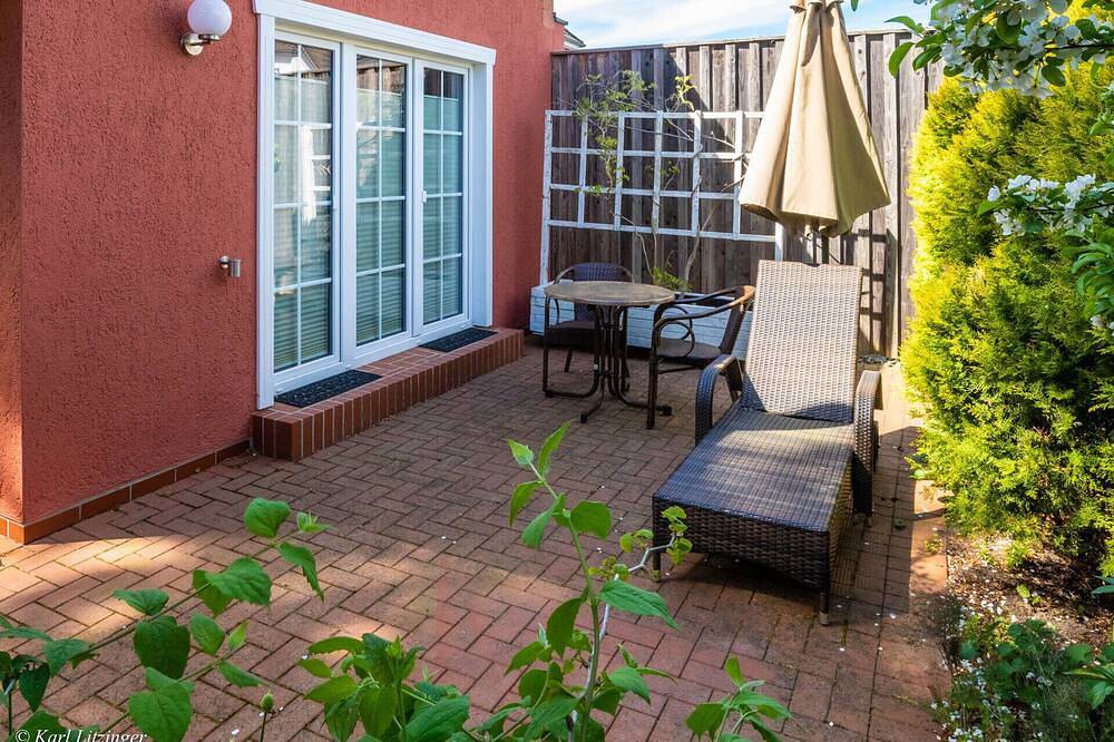Bungalow für Sie allein, mit großer Terrasse in ruhiger Lage, Wlan. in Zingst, Fischland - Darß - Zingst