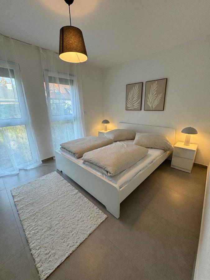 Ferienwohnung für 4 Personen, mit Balkon und Terrasse sowie Ausblick in Lahr