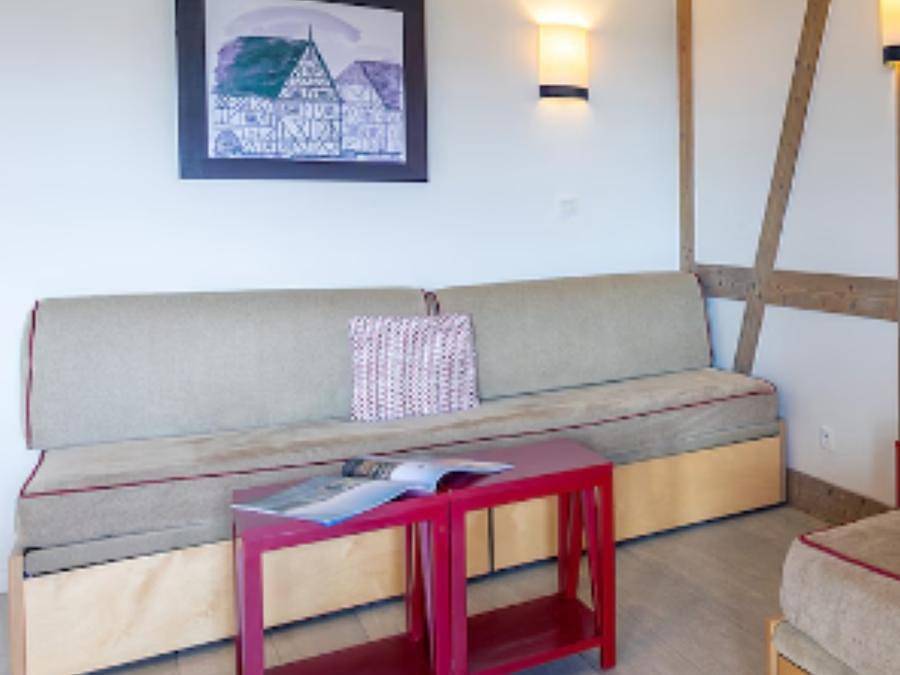 Pierre & Vacances Résidence Le Clos d'Eguisheim - Apartment 7 persons - - 2 bedrooms - Duplex - Garden view in Eguisheim, Parc naturel régional des Ballons des Vosges