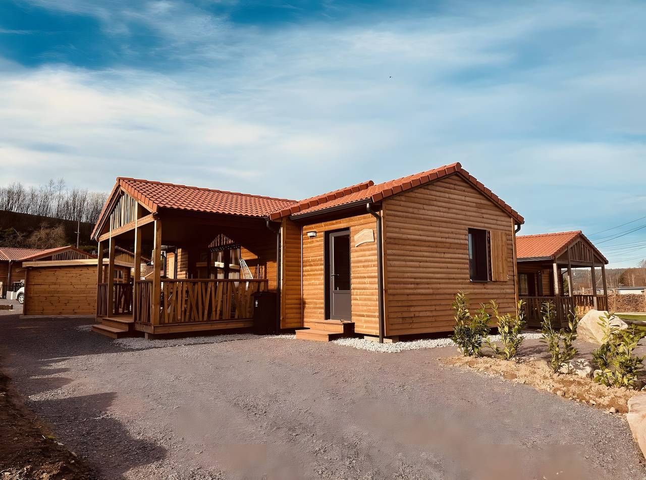 Chalet Le Jutékia de madera acogedor con spa privado in Corcieux, Parque natural regional de los Ballons des Vosges