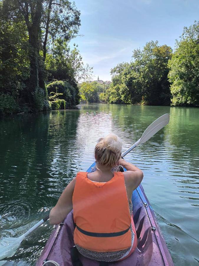 Location de vacances pour 6 personnes, avec Terrasse à Vasles - 2