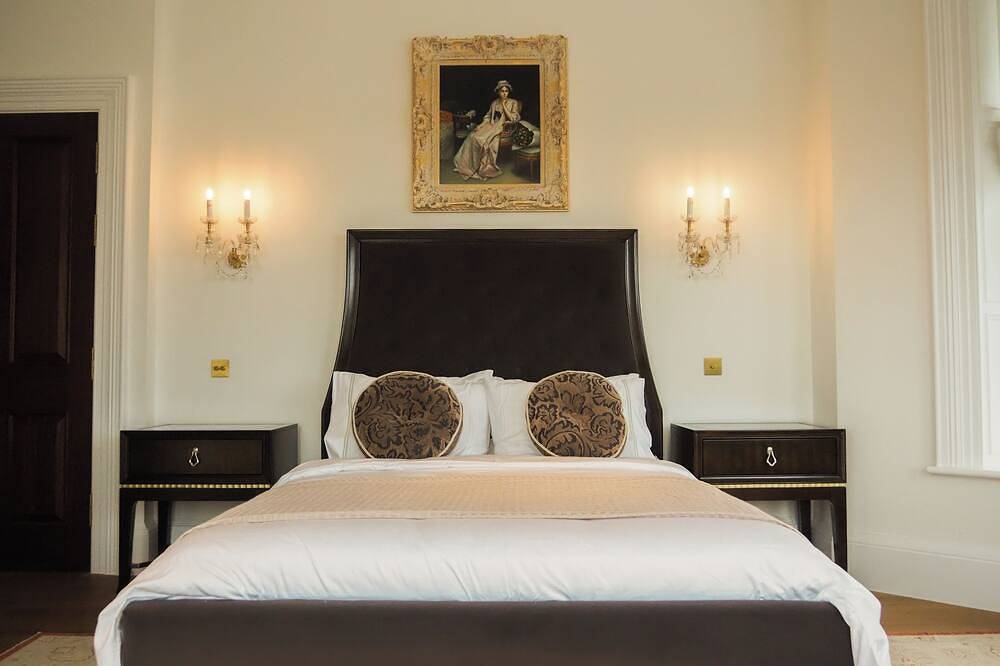 Mountrush House 12 Bedroom Exclusive Use Large Holiday Homes in Ireland in County Louth