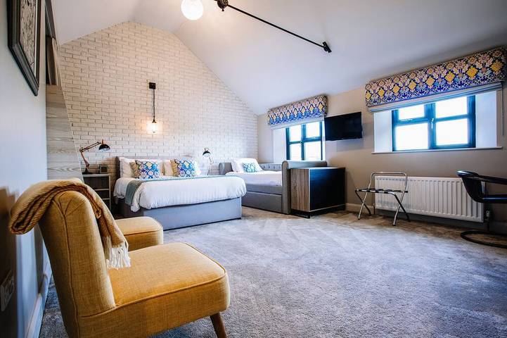 B&b for 5 people, with hot tub and garden in Northern Ireland