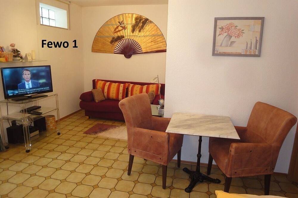 Entire apartment, Vacation apartment Rühle Fewo 1, Bad Soden Taunus Mtk Frankfurt in Bad Soden, Main-Taunus-Kreis