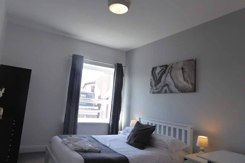 Entire apartment, Mia's Place Apartments  (4 apartments) in Chester, Cheshire West and Chester
