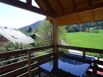 Gîte pour 6 personnes, avec terrasse et jardin à Le Châtelard