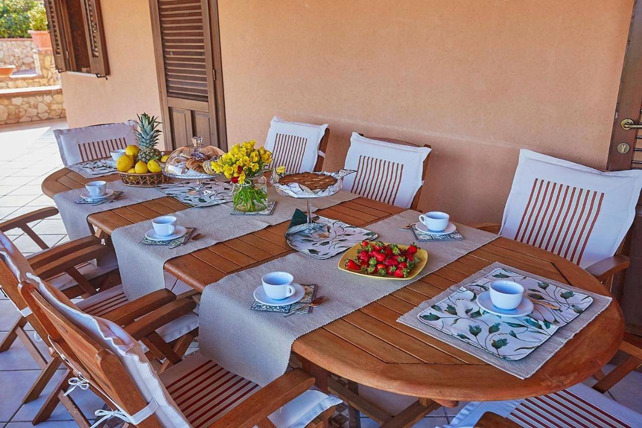 Villa in Altavilla Milicia, Provincia di Palermo