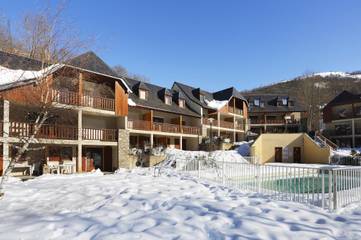 Gîte pour 6 personnes, avec sauna dans Lac de Génos-Loudenvielle