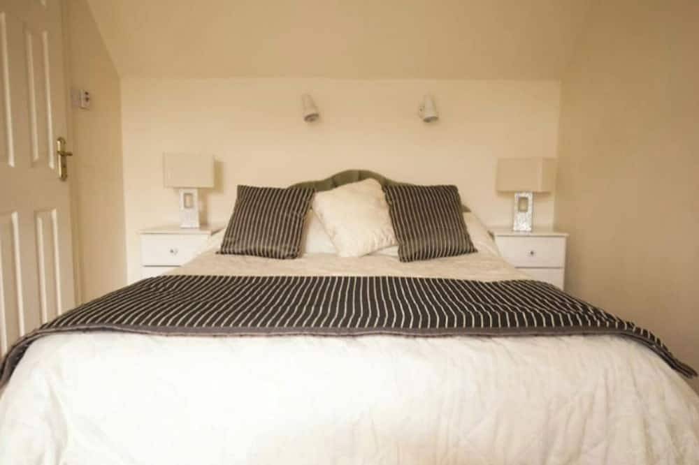 Charming Coastal 3-bedroom house in Enniscrone in Kilglass ED, Enniscrone