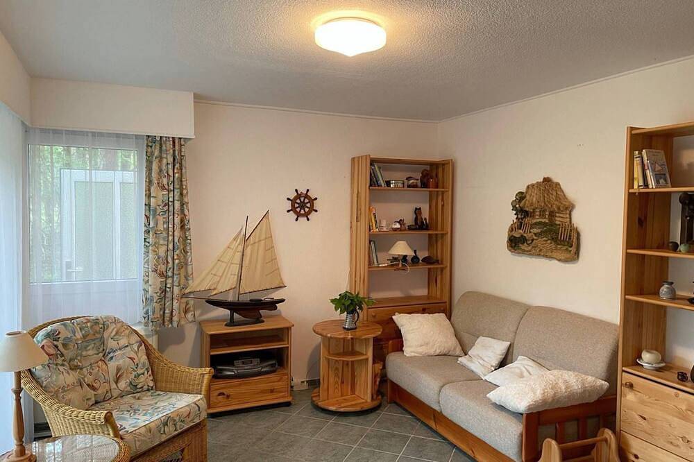 Ganze Wohnung, Juliusruh Bungalow am Strand 16 in Drewoldke, Juliusruh